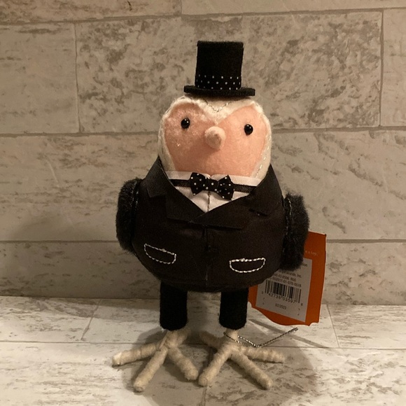 Hyde & EEK! Boutique Target Featherly Friends Bird Figurine Radley 2023 - Picture 3 of 12